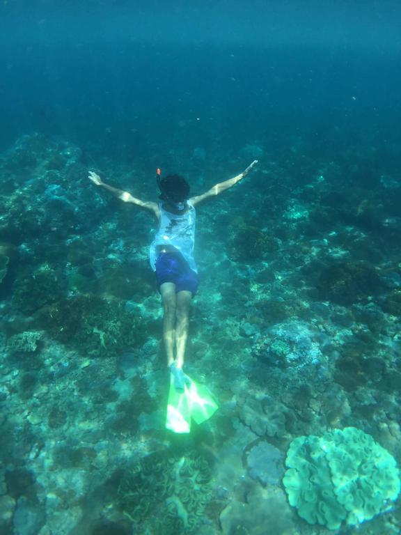 Full Moon Hostel Nusa Penida Dış mekan fotoğraf