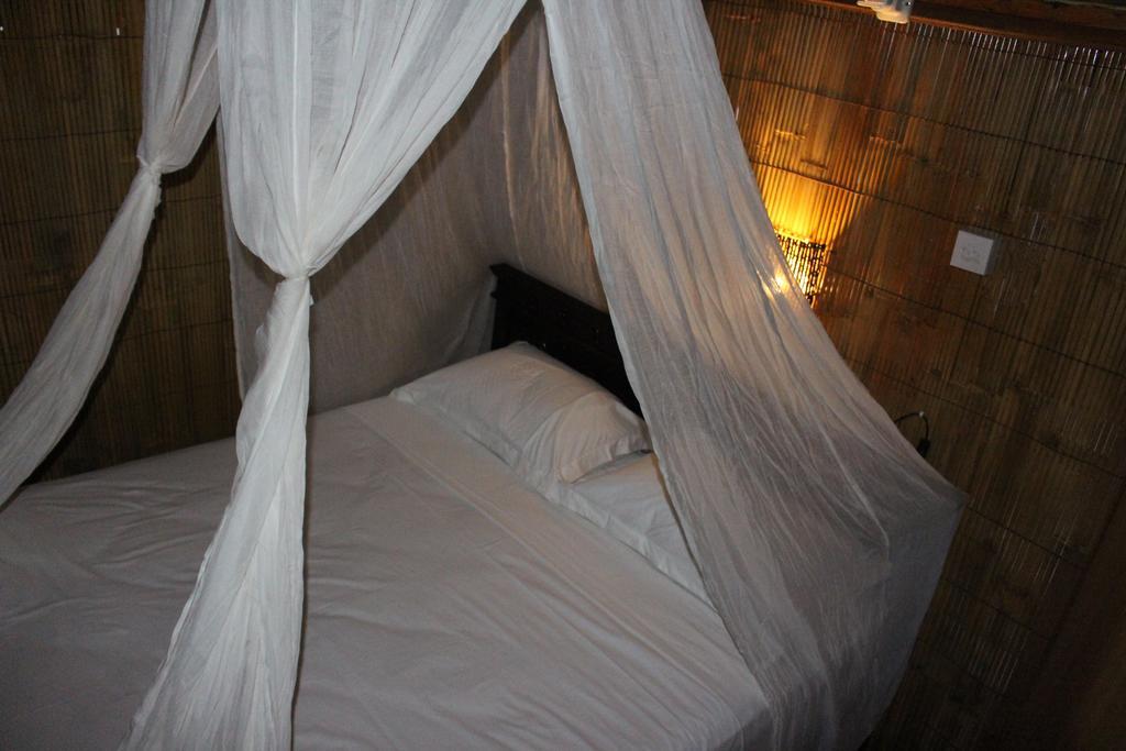 Full Moon Hostel Nusa Penida Dış mekan fotoğraf